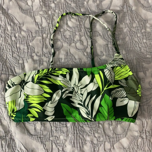 Aerie swim bundle size small 2 bottoms 1 top - Picture 6 of 11